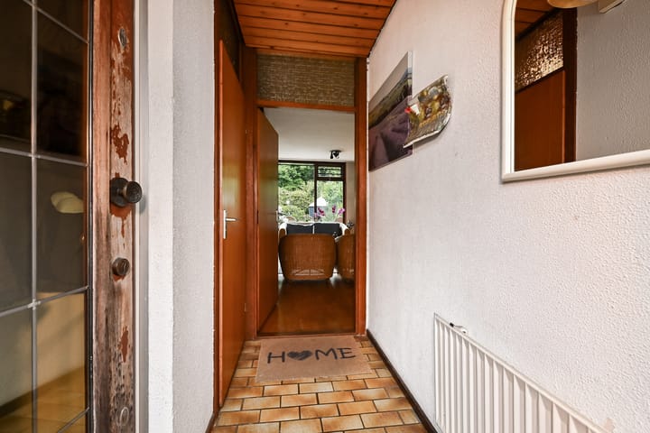 Tussenwoning te koop: Valenberg 15, Zoetermeer