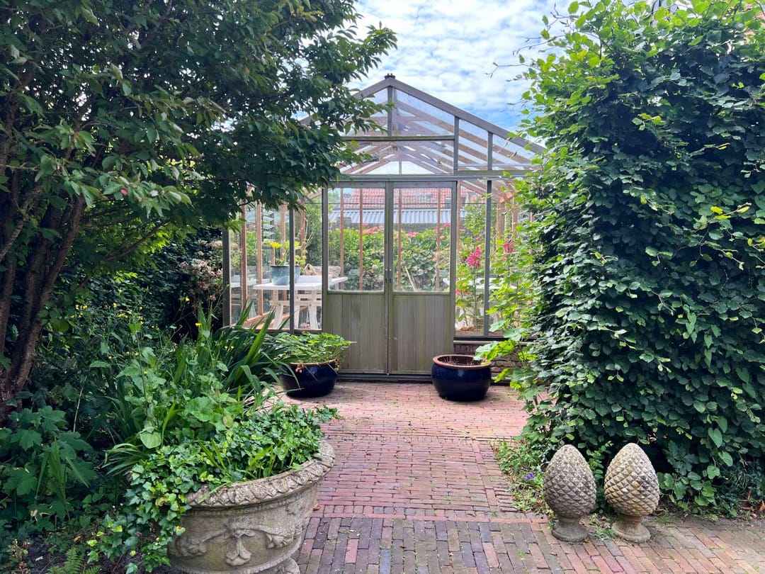 Photo 8 of Zeedijk 3