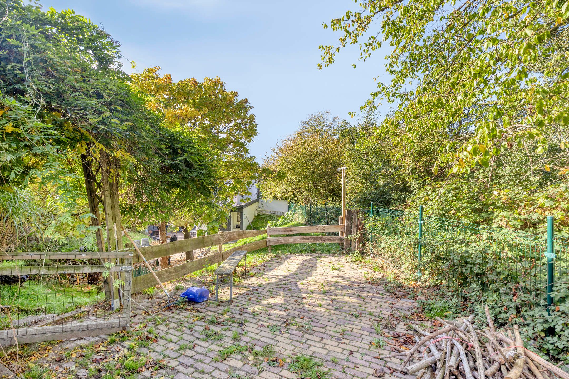 Photo 33 of Grensstraat 1
