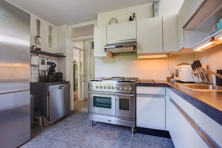 Twee-onder-één-kap te koop: Kerklaan 32, Schiedam