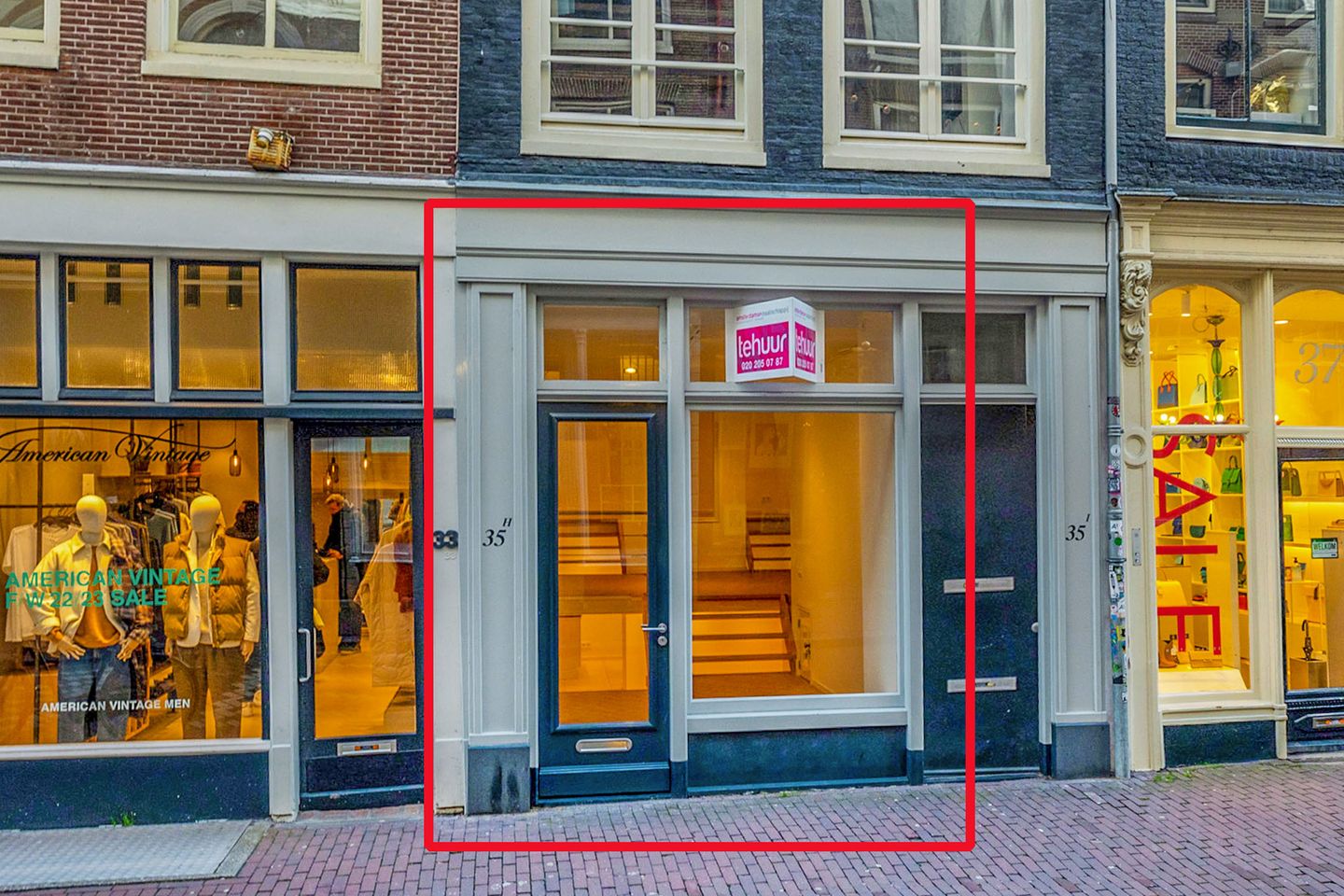 View photo 2 of Hartenstraat 35-H