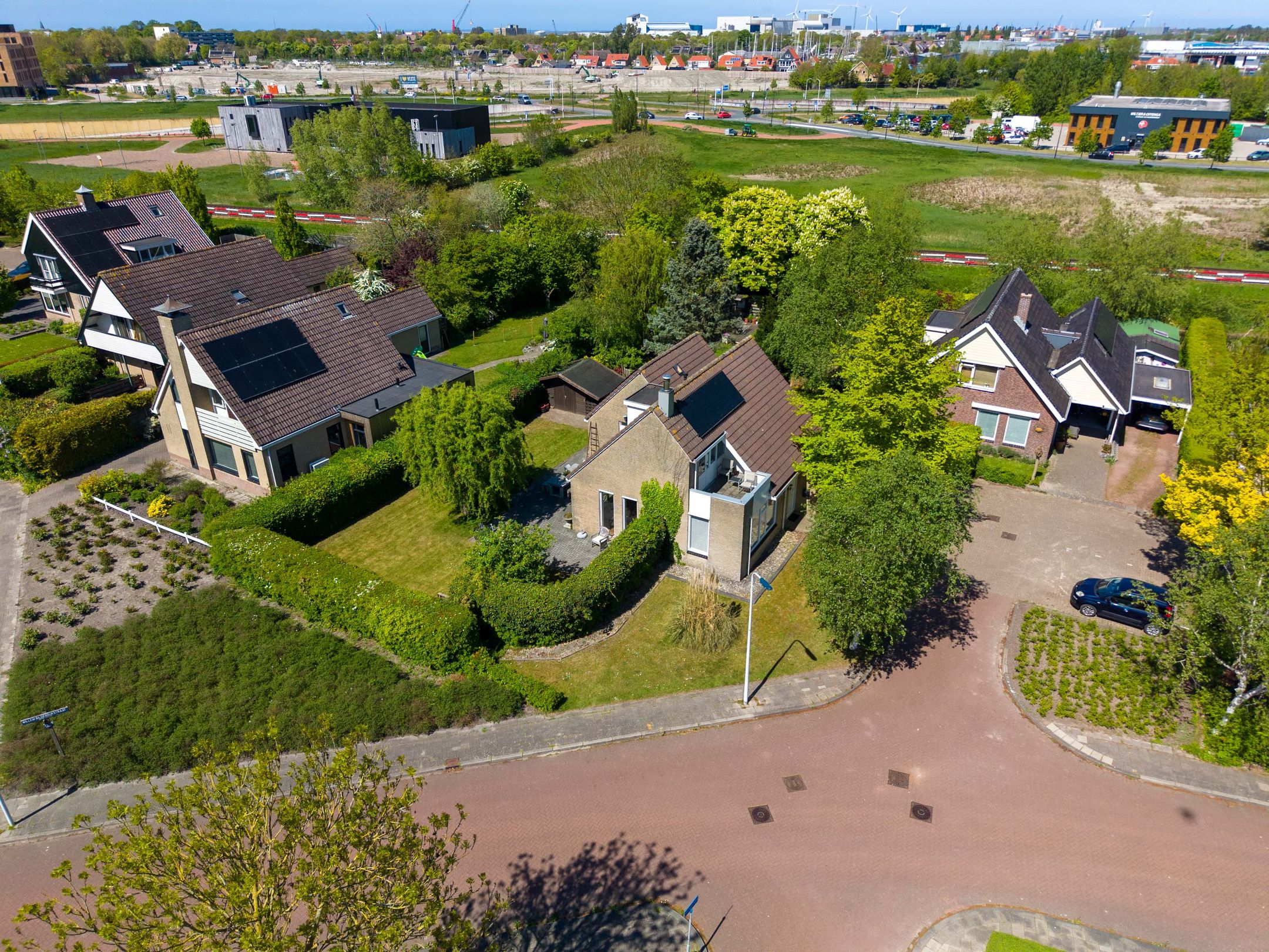 Photo 12 of Willem Bilderdijkstraat 7