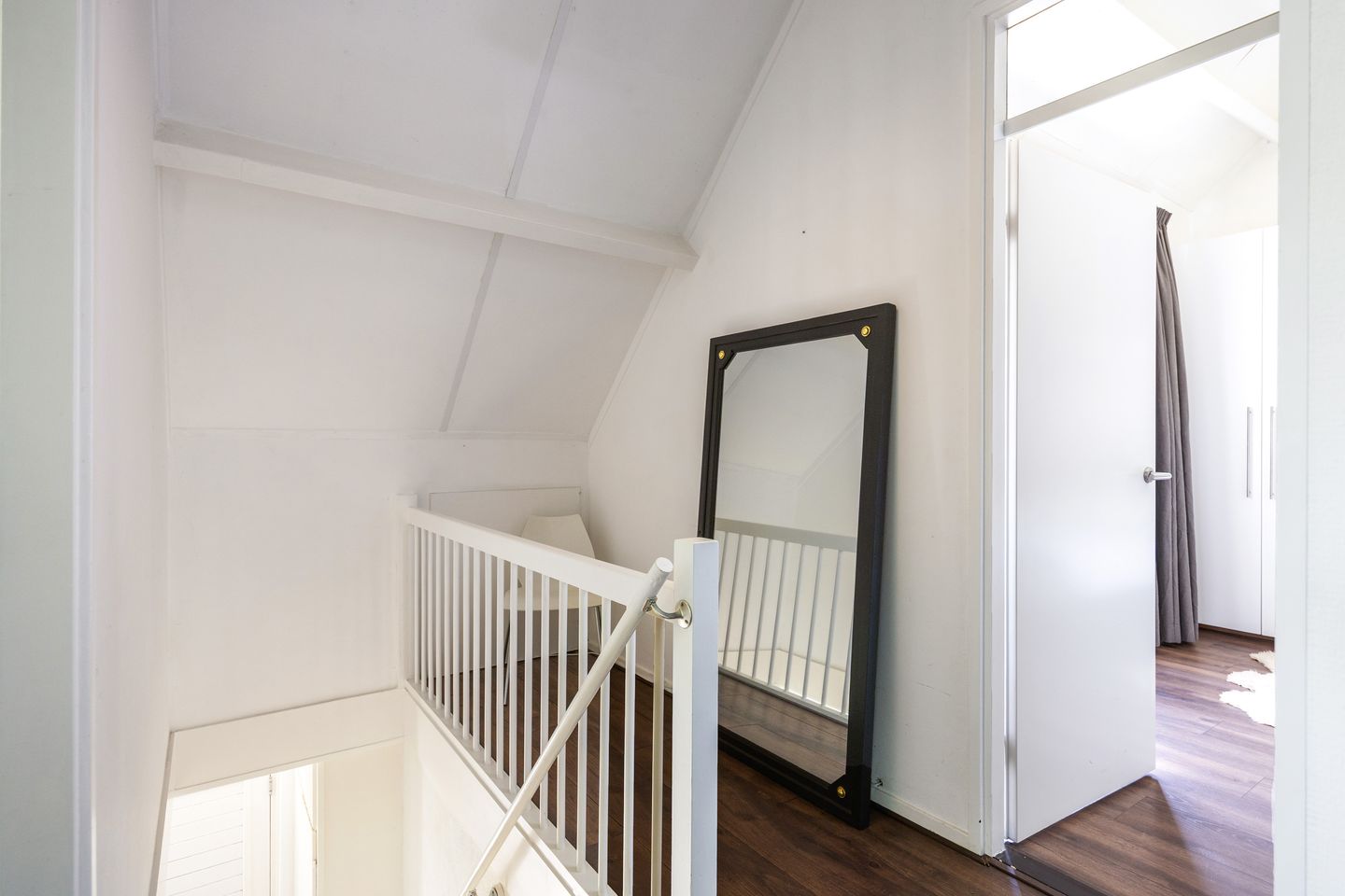 Photo 49 of Willem Bilderdijkstraat 7