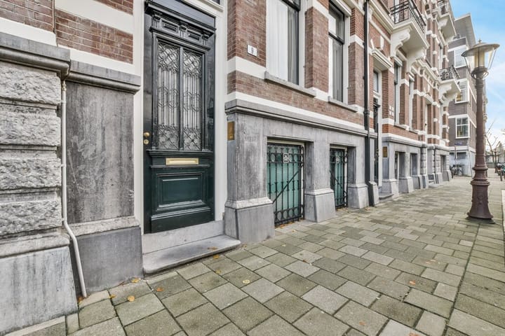 Photo 4 of Tweede Weteringplantsoen 9-B