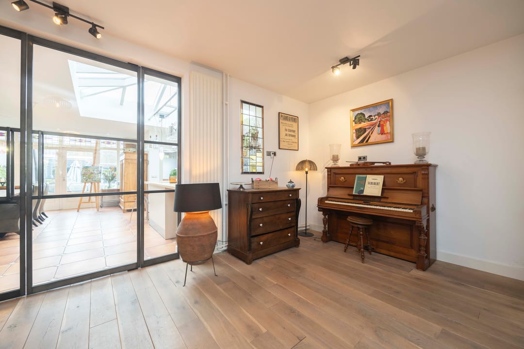 Photo 22 of Mr. van Coothstraat 57