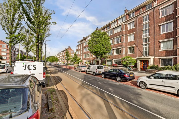Photo 2 of Laan van Meerdervoort 1357
