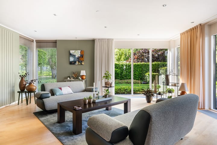 Vrijstaande woning te koop: Suite 18, Zwijndrecht