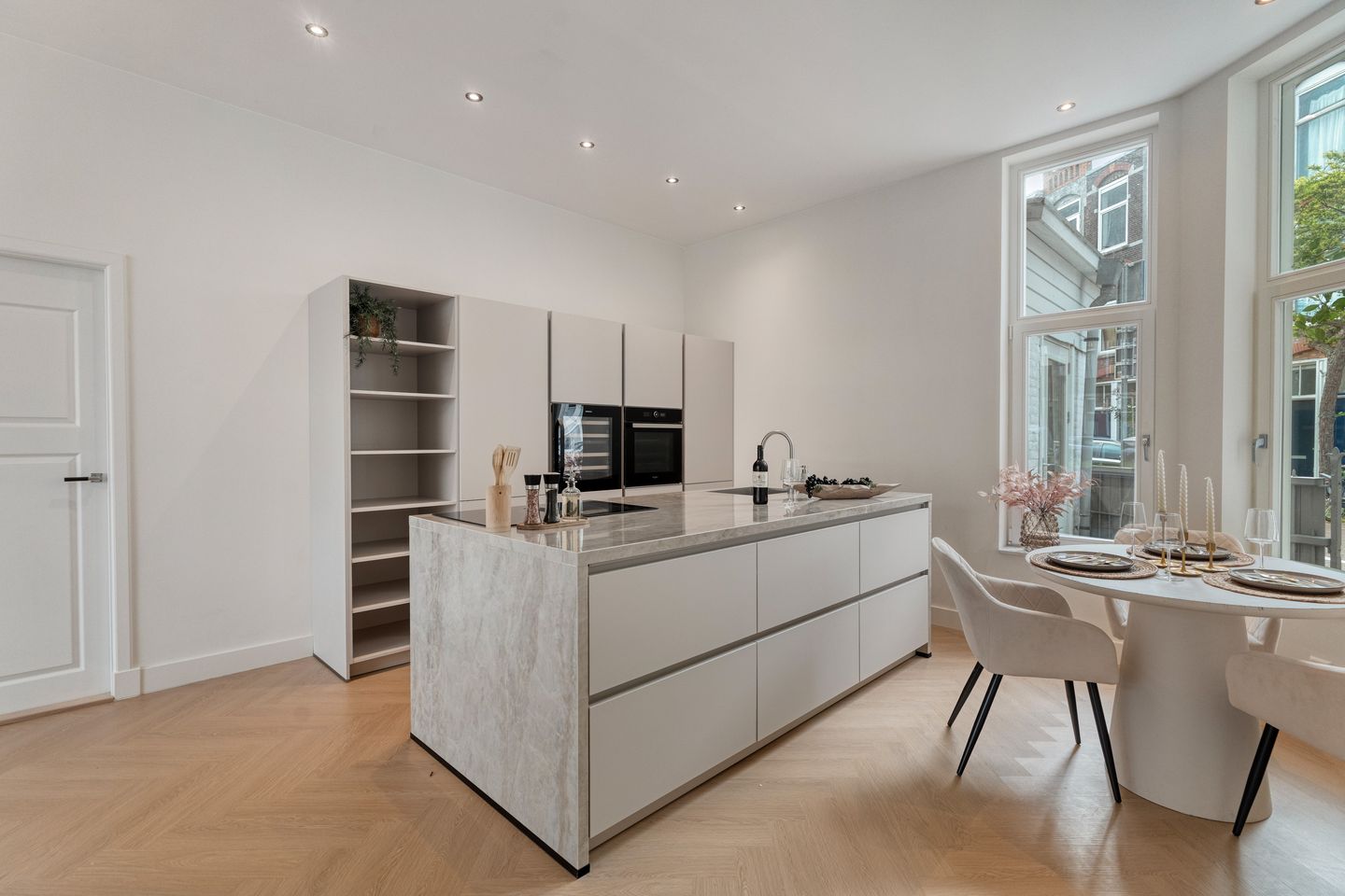 Stylishly Transformed Ground-Floor Apartment in The Hague's Valkenboskwartier — 14