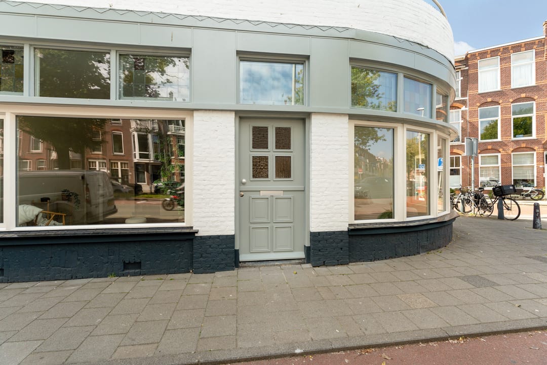 Stylishly Transformed Ground-Floor Apartment in The Hague's Valkenboskwartier — 56