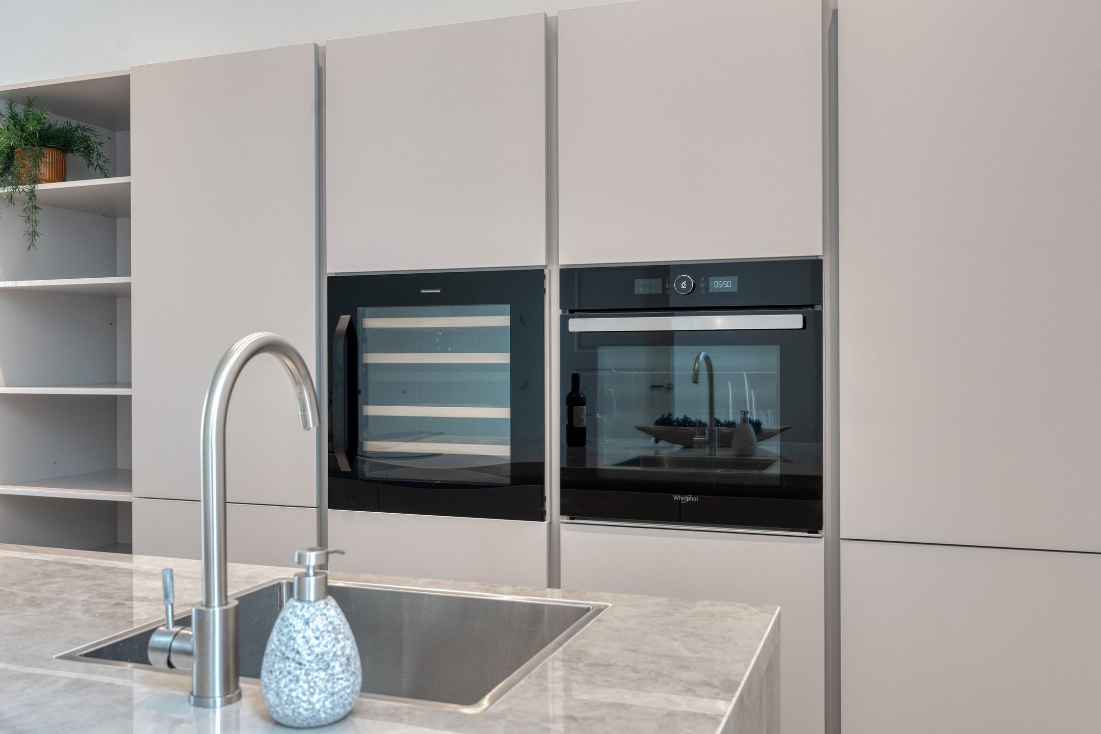 Stylishly Transformed Ground-Floor Apartment in The Hague's Valkenboskwartier — 21