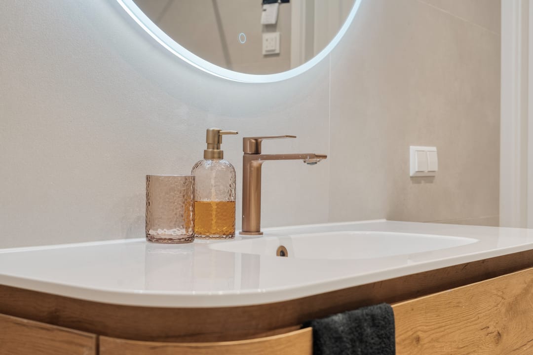 Stylishly Transformed Ground-Floor Apartment in The Hague's Valkenboskwartier — 43