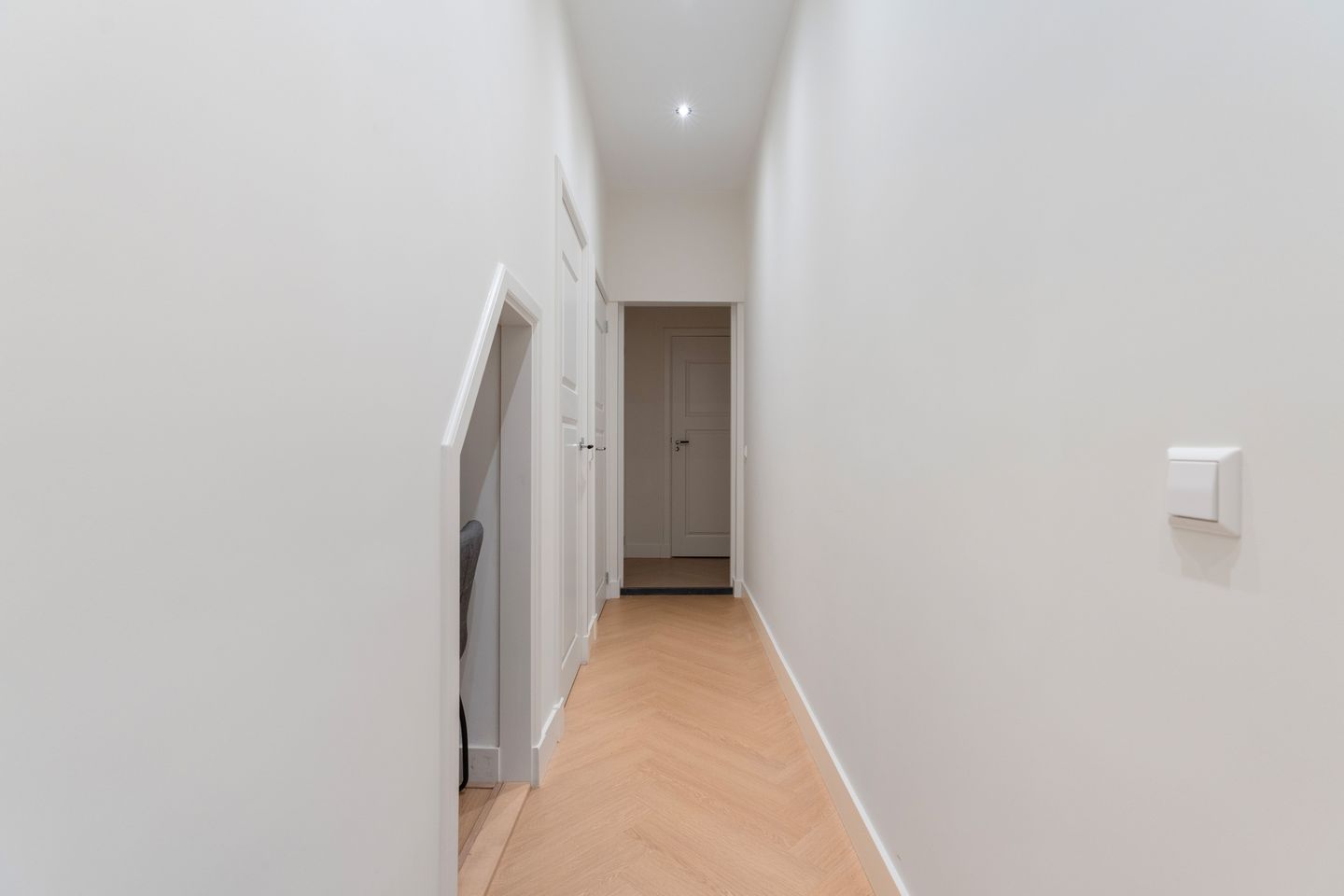 Stylishly Transformed Ground-Floor Apartment in The Hague's Valkenboskwartier — 35
