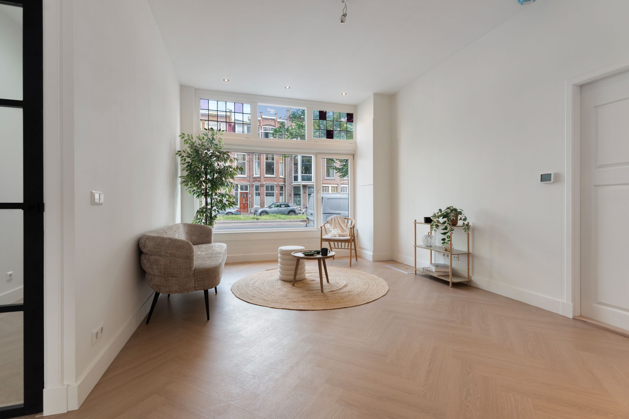Stylishly Transformed Ground-Floor Apartment in The Hague's Valkenboskwartier — 9