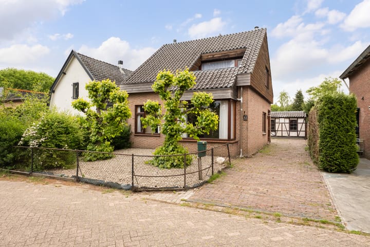 Schooldwarsweg 31