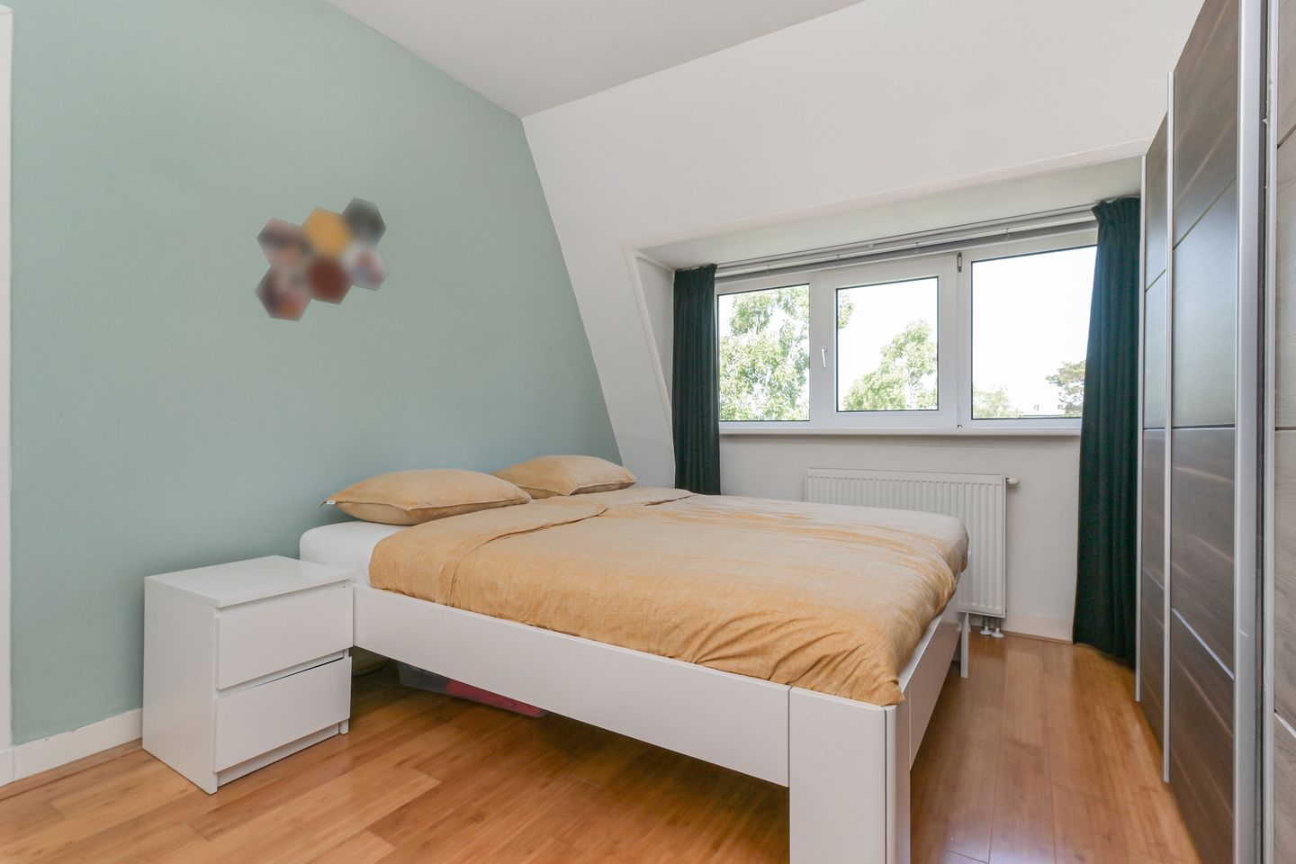 4-Bedroom Double Upper House with Two Balconies in the Beloved Bomenbuurt, Rijswijk — 20