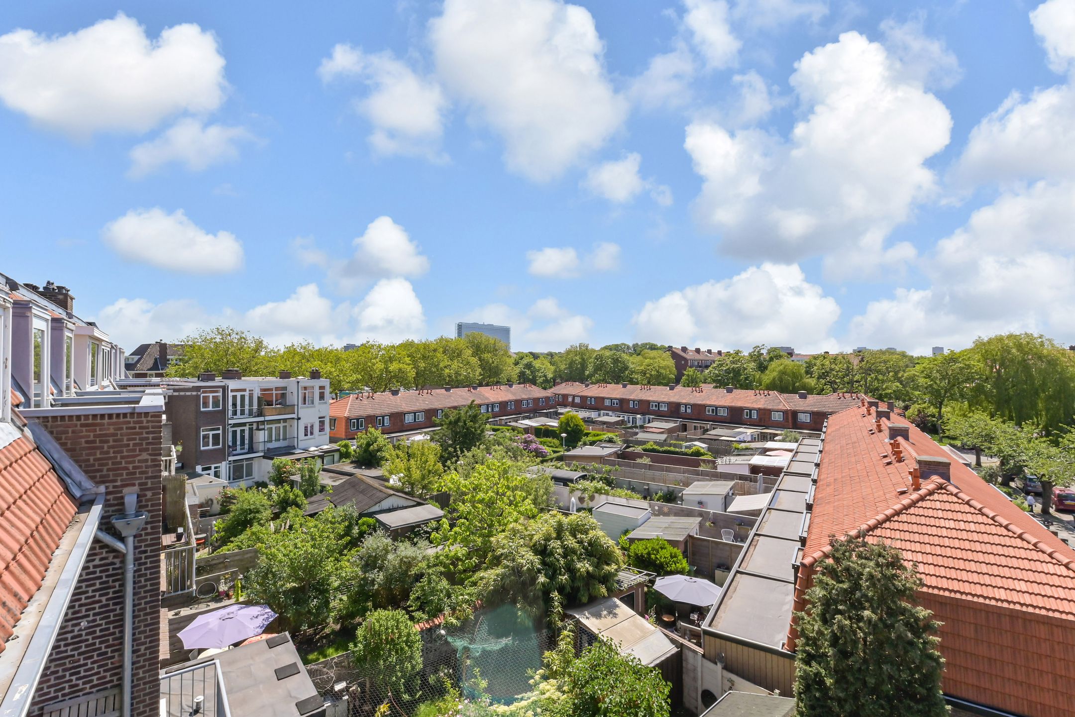 4-Bedroom Double Upper House with Two Balconies in the Beloved Bomenbuurt, Rijswijk — 30
