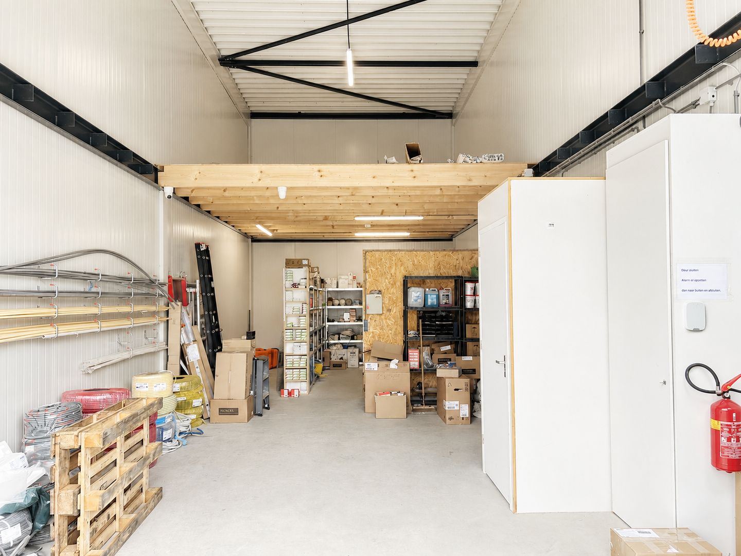 View photo 3 of Tunnelweg 88-C