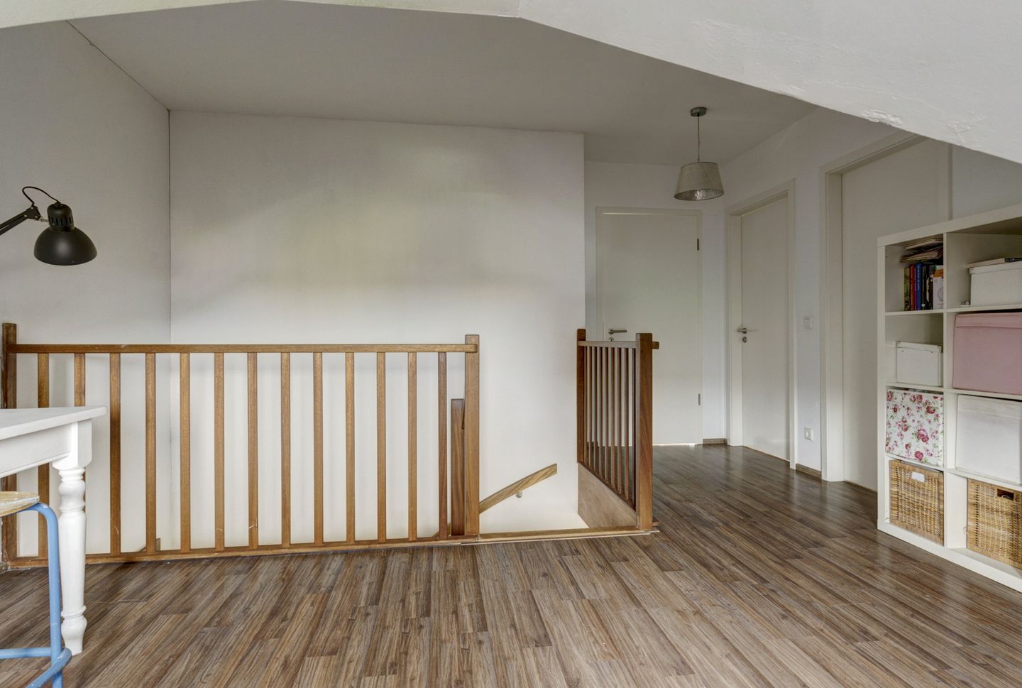 Spacious Semi-Detached Family Home with Six Bedrooms and Solar Panels — 34