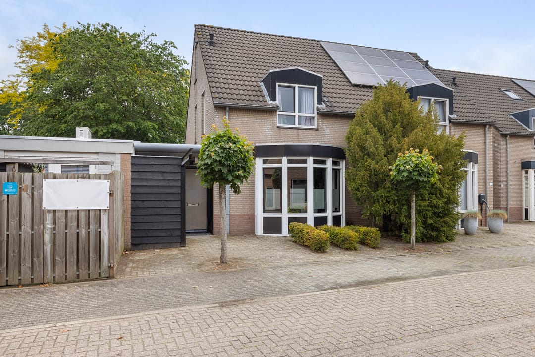 Photo 7 of Abt van de Venstraat 28