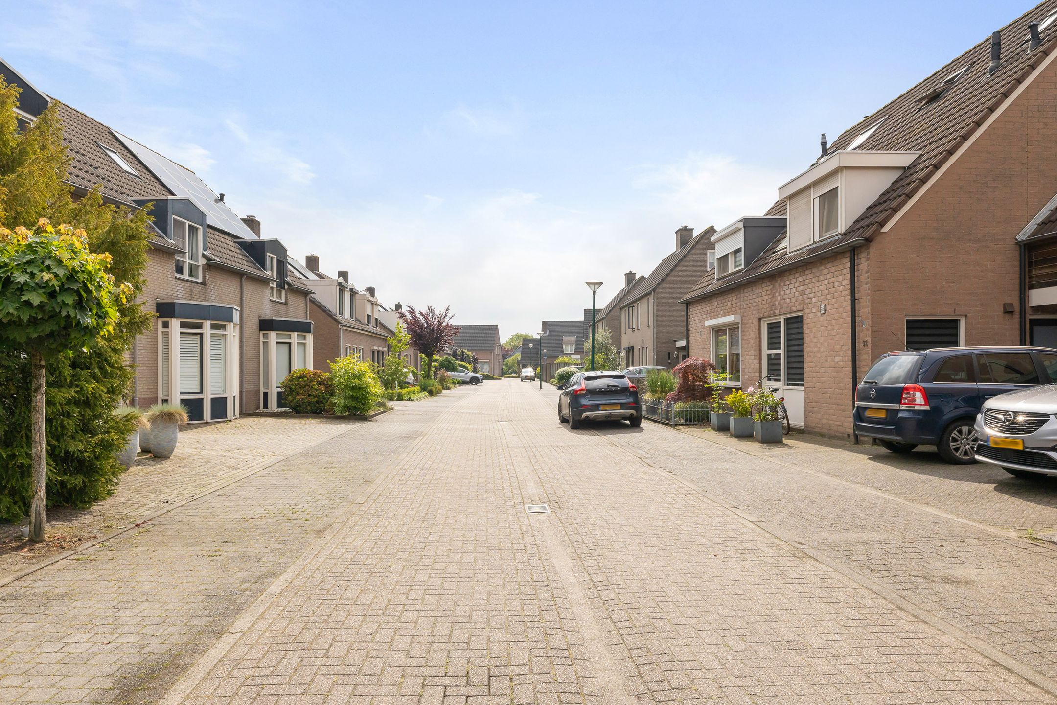 Photo 45 of Abt van de Venstraat 28