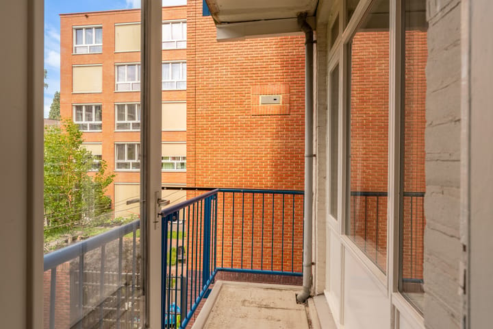 Foto 4 van Wormerveerstraat 11-E