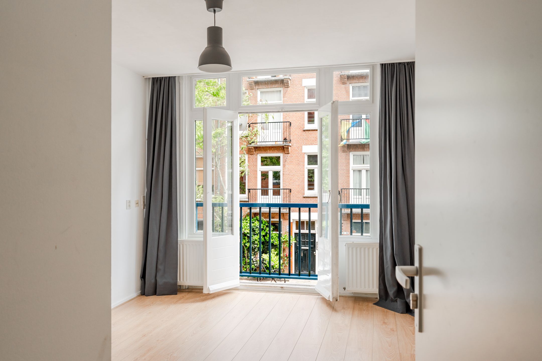 Foto 6 van Wormerveerstraat 11-E