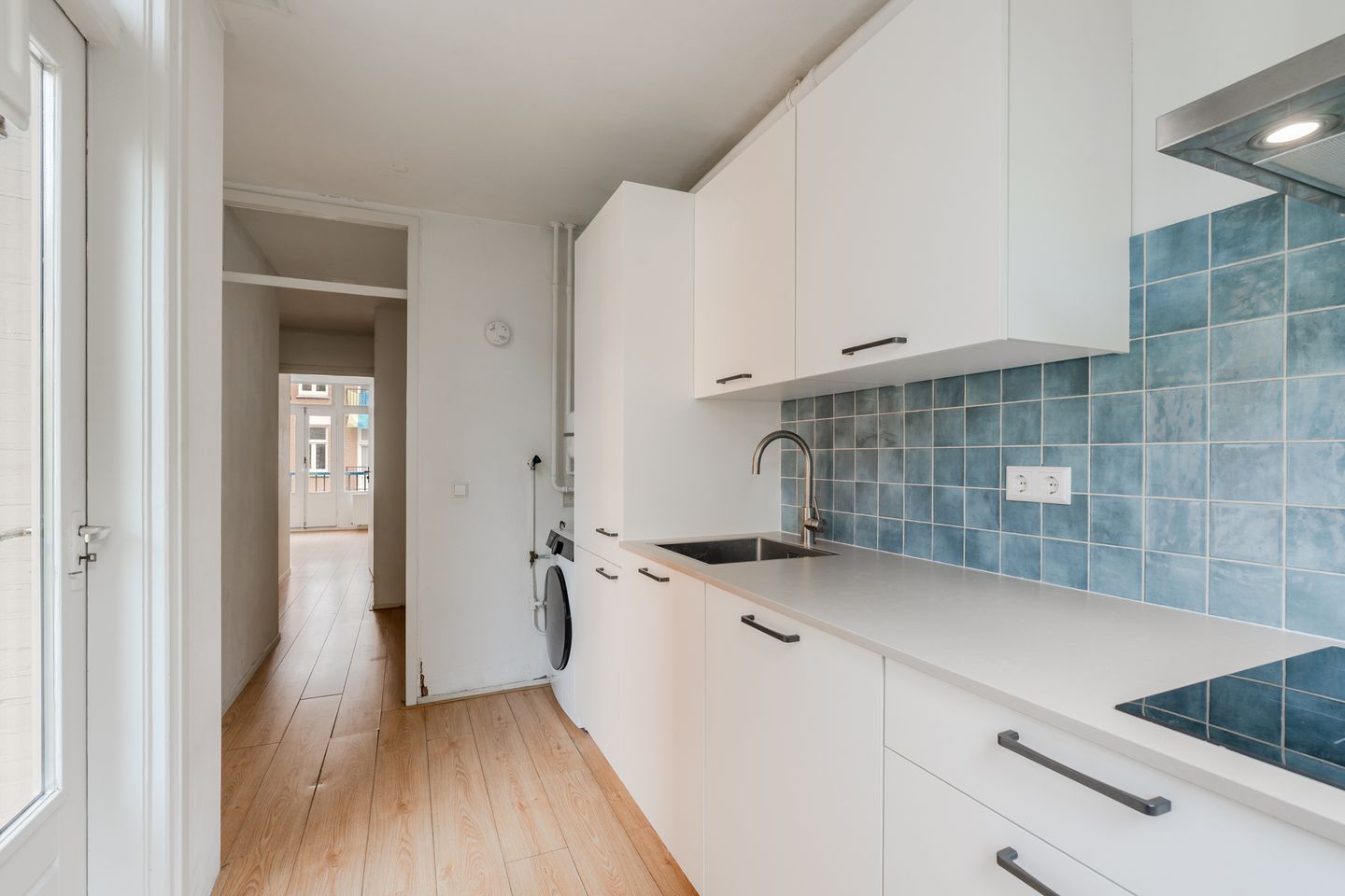 Foto 14 van Wormerveerstraat 11-E