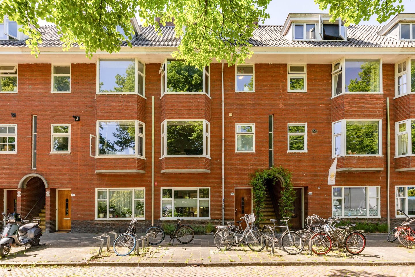 Photo 1 of Winschoterdiep 151