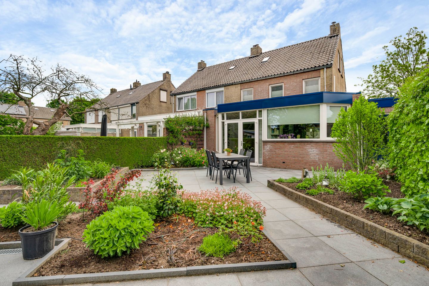 Photo 20 of Bentinckstraat 13