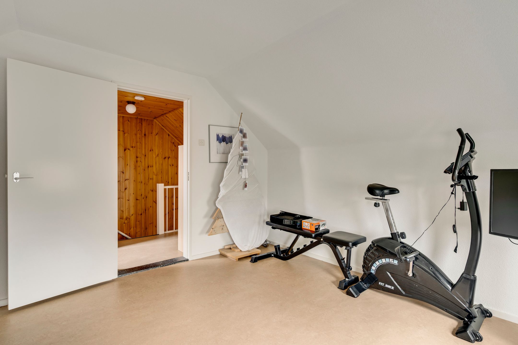 Photo 18 of Bentinckstraat 13