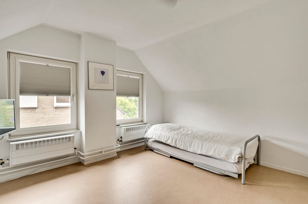 Photo 17 of Bentinckstraat 13