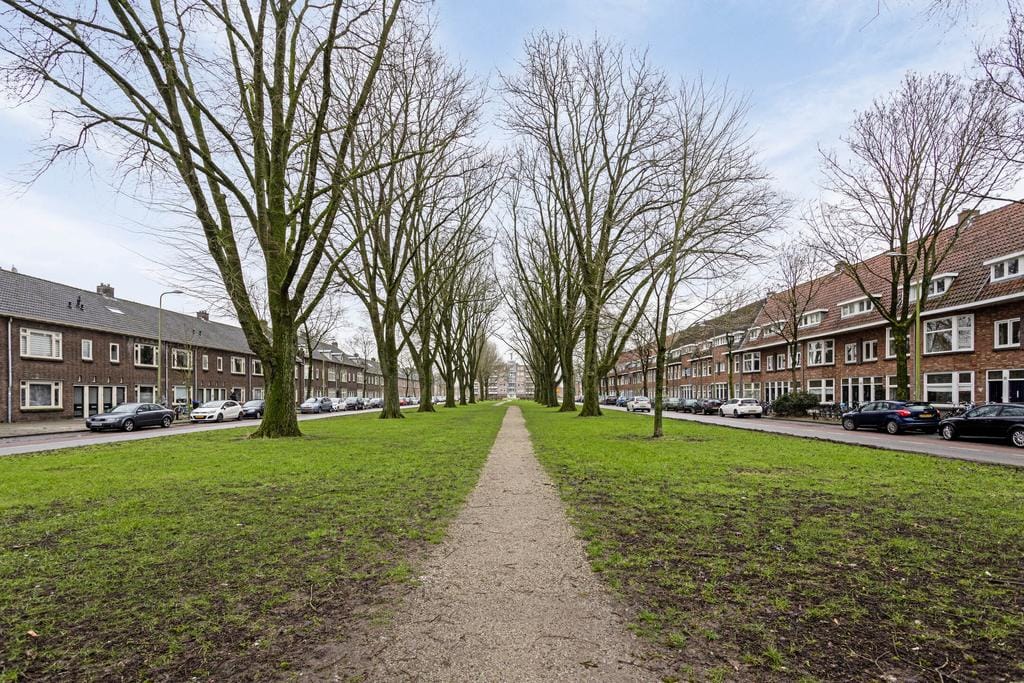 Photo 5 of Burgemeester van Tuyllkade 10-C