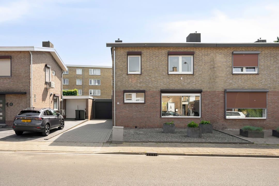Photo 2 of Pastoor Verbeekstraat 13