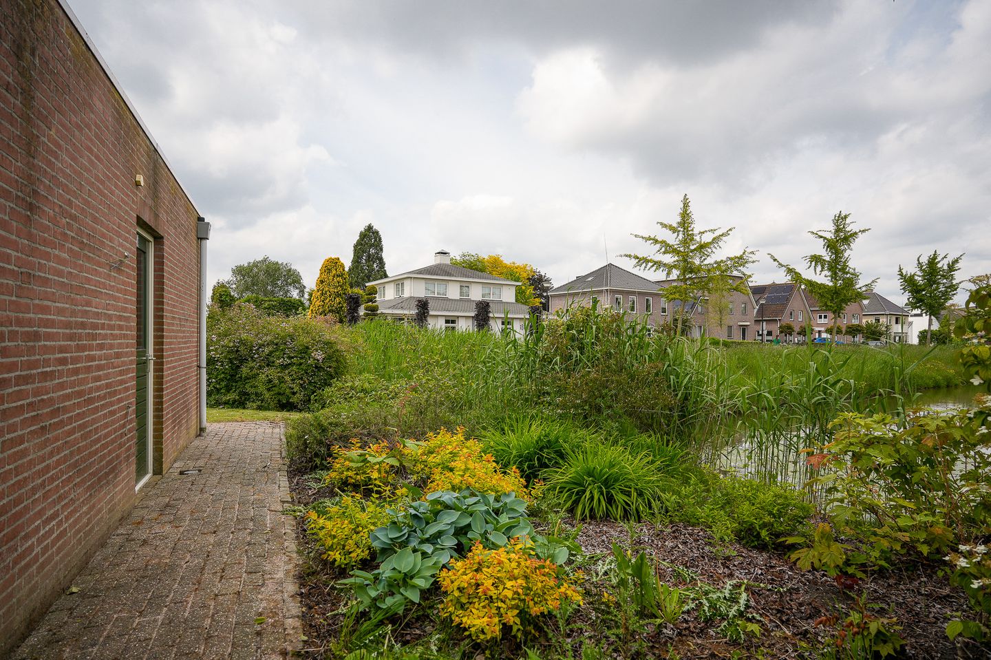 Photo 40 of Scharenburgsestraat 16
