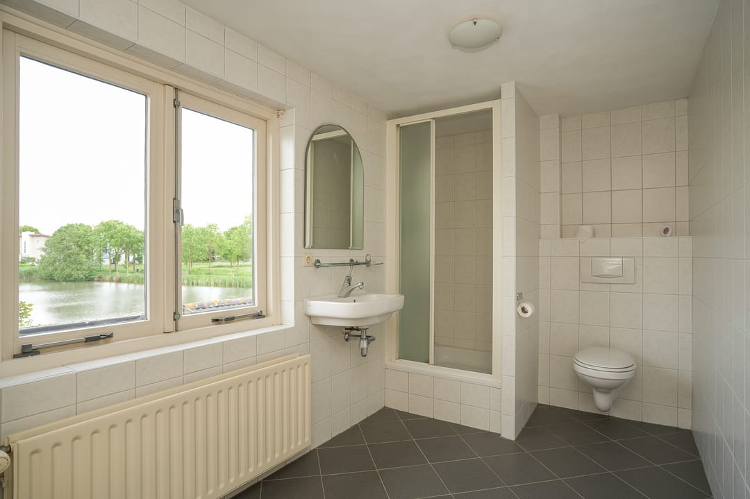 Photo 22 of Scharenburgsestraat 16