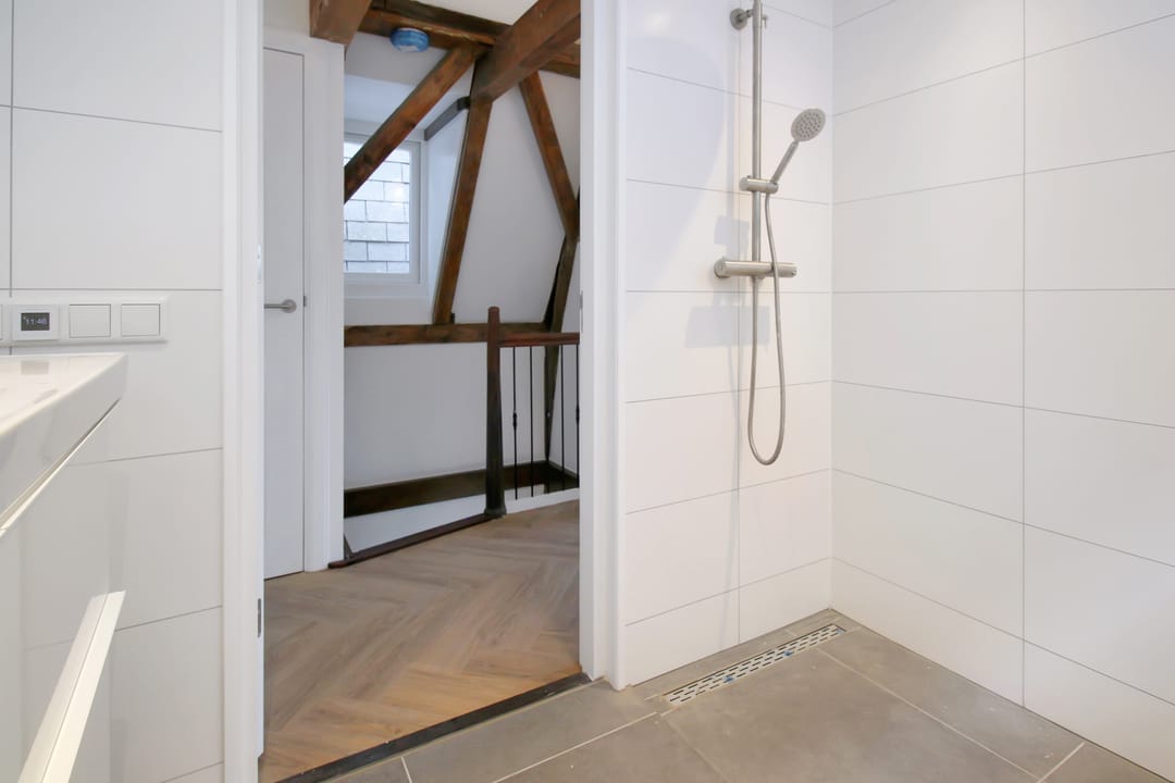 Photo 22 of Nieuwendijk 36-3