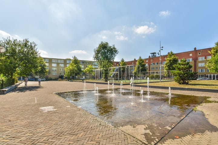 Foto 4 van Menadostraat 17-B