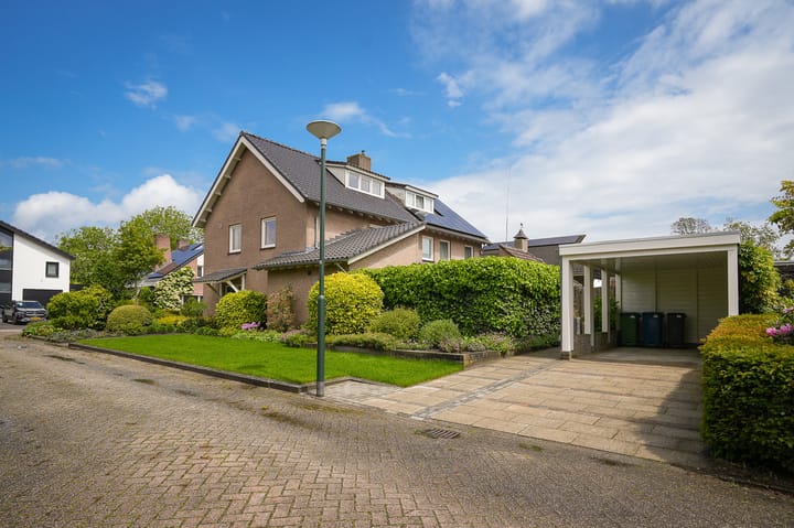 Photo 3 of Kortenaerstraat 36