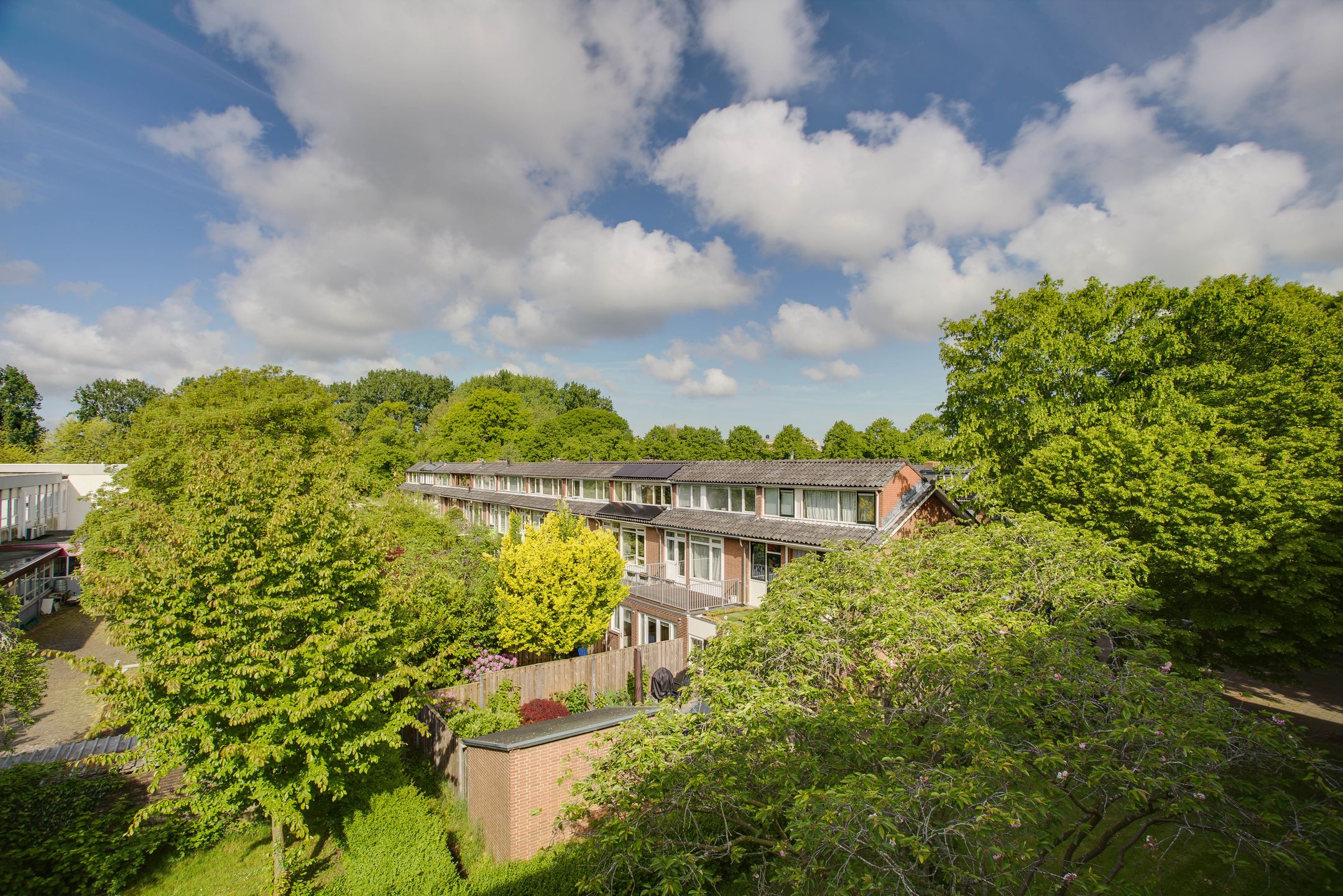 Renovated Top-Floor Apartment with Sunny West-Facing Balcony and Energy Label A in Leiden — 24