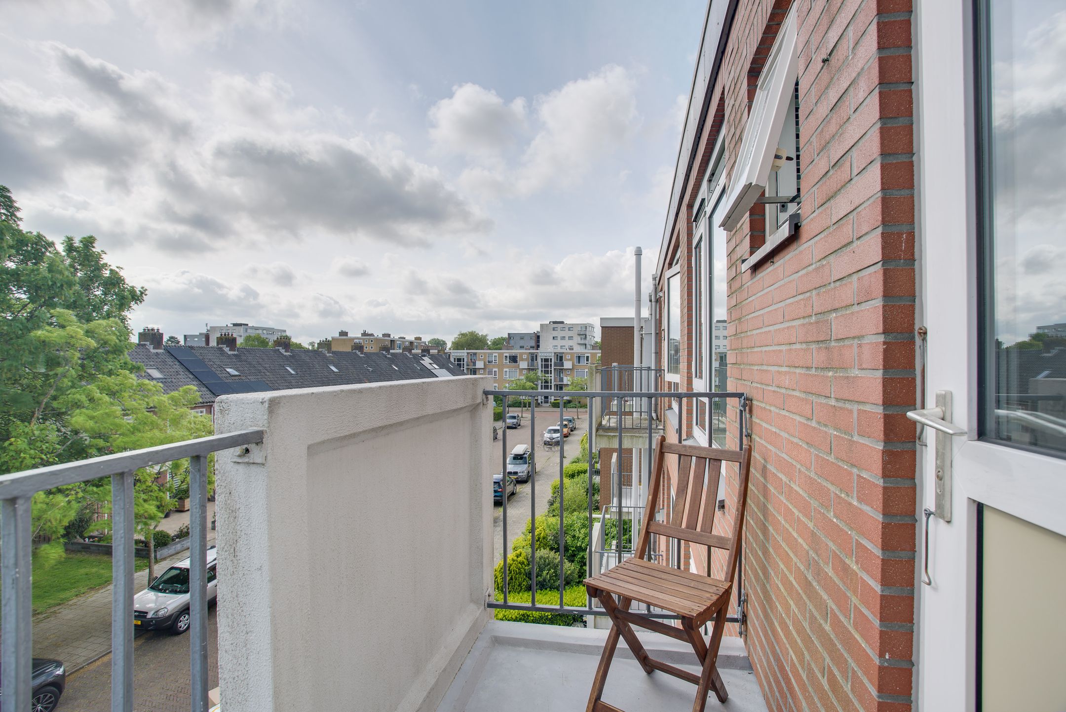 Renovated Top-Floor Apartment with Sunny West-Facing Balcony and Energy Label A in Leiden — 15