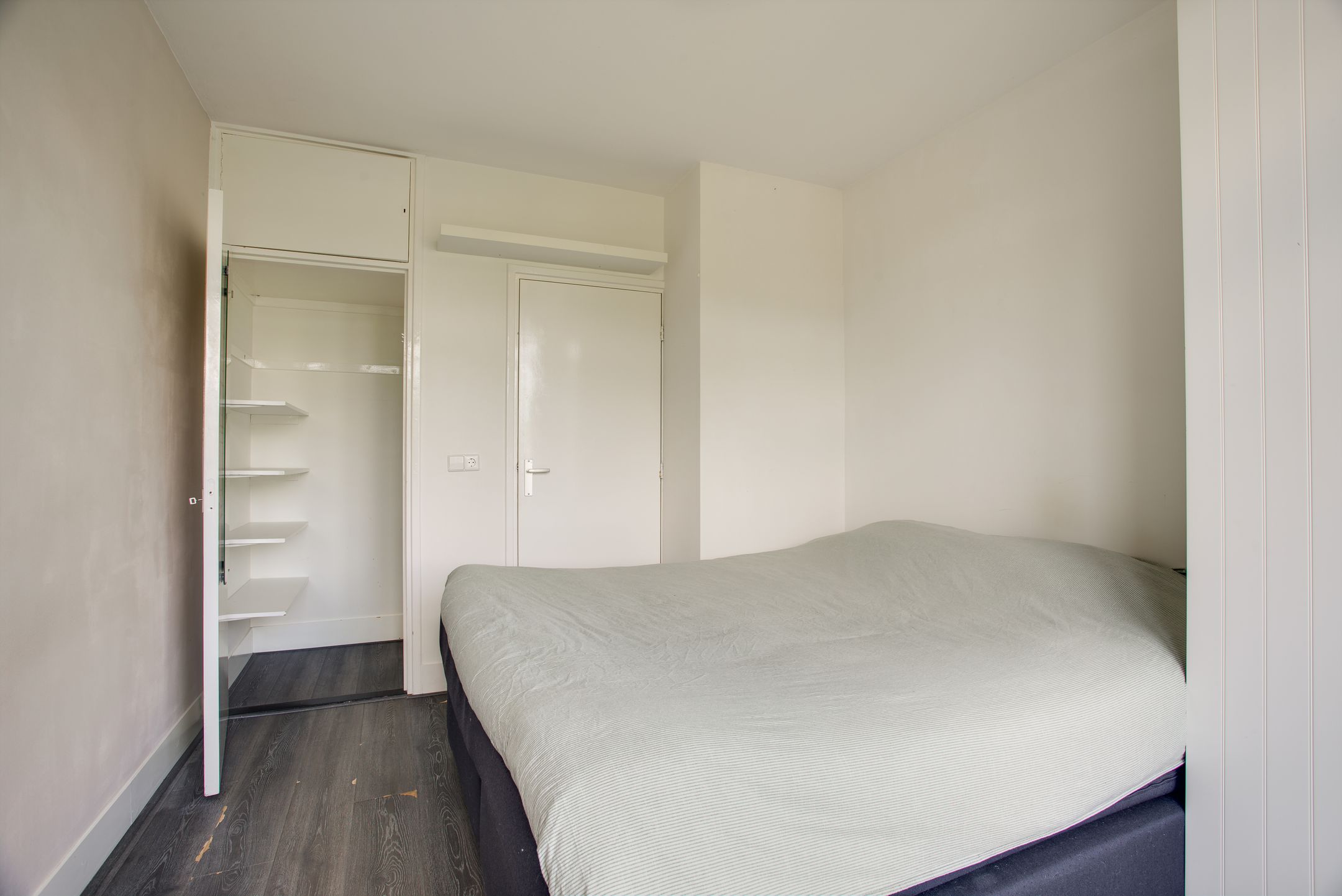 Renovated Top-Floor Apartment with Sunny West-Facing Balcony and Energy Label A in Leiden — 21