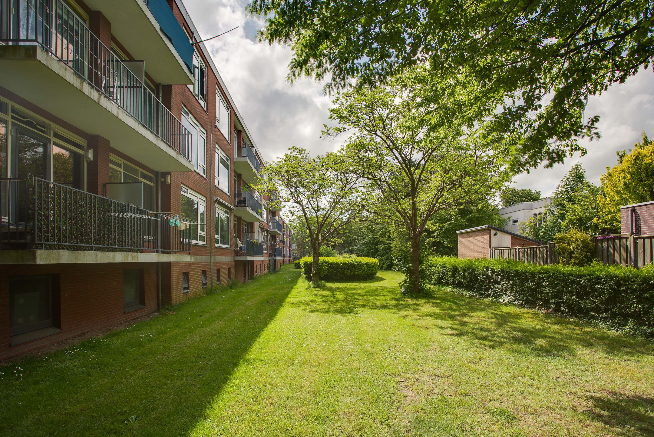 Renovated Top-Floor Apartment with Sunny West-Facing Balcony and Energy Label A in Leiden — 36