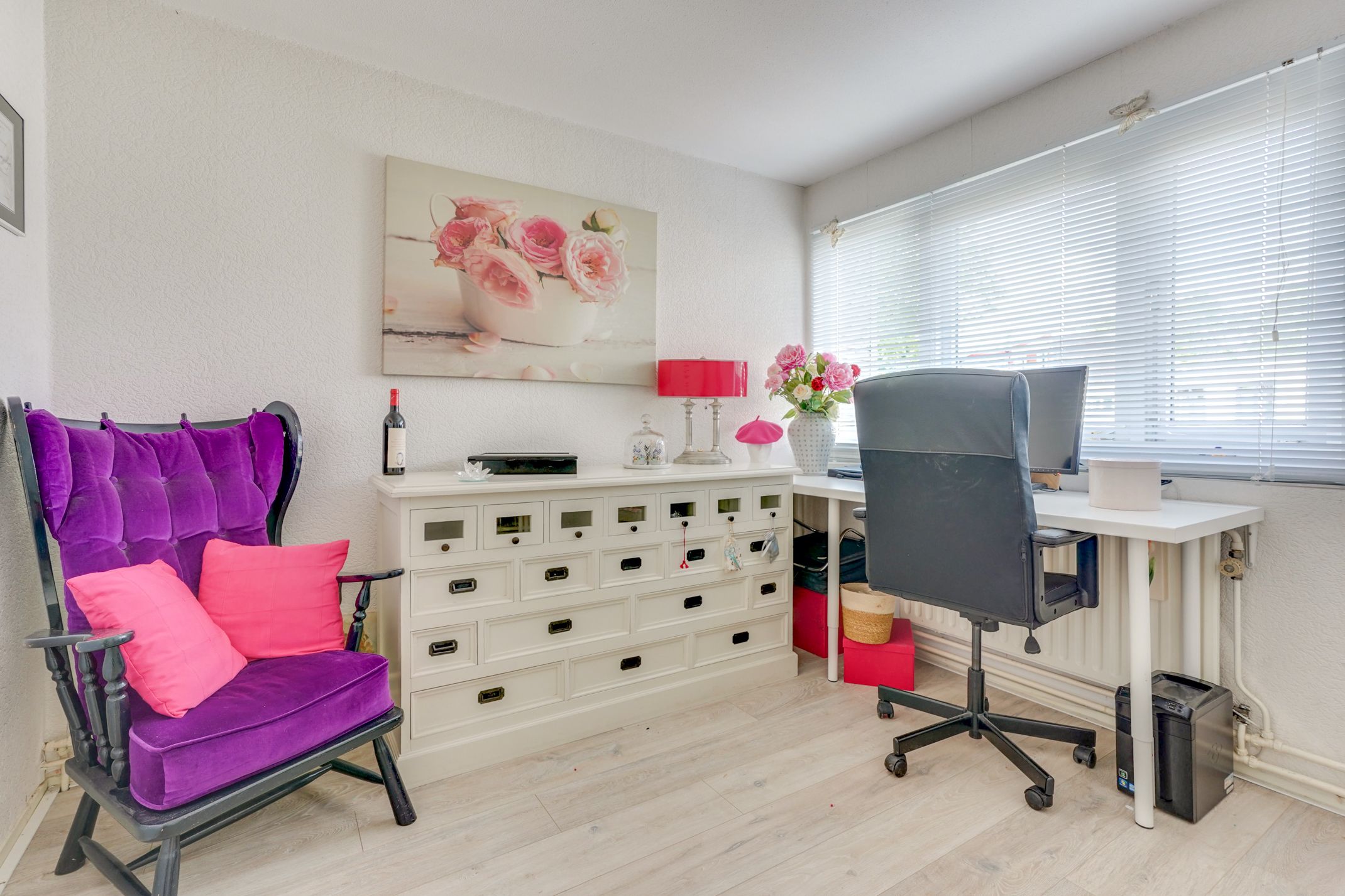 Spacious end house with practice room near Merwedekanaal — 33