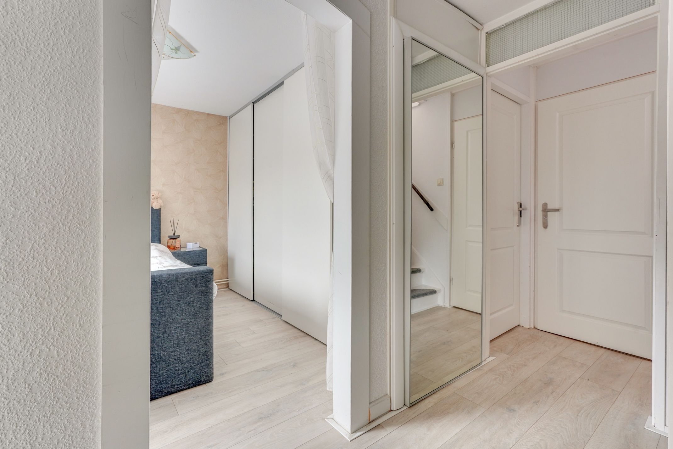 Spacious end house with practice room near Merwedekanaal — 27