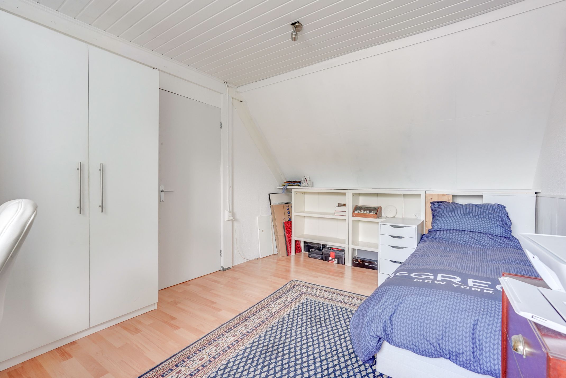 Spacious end house with practice room near Merwedekanaal — 45