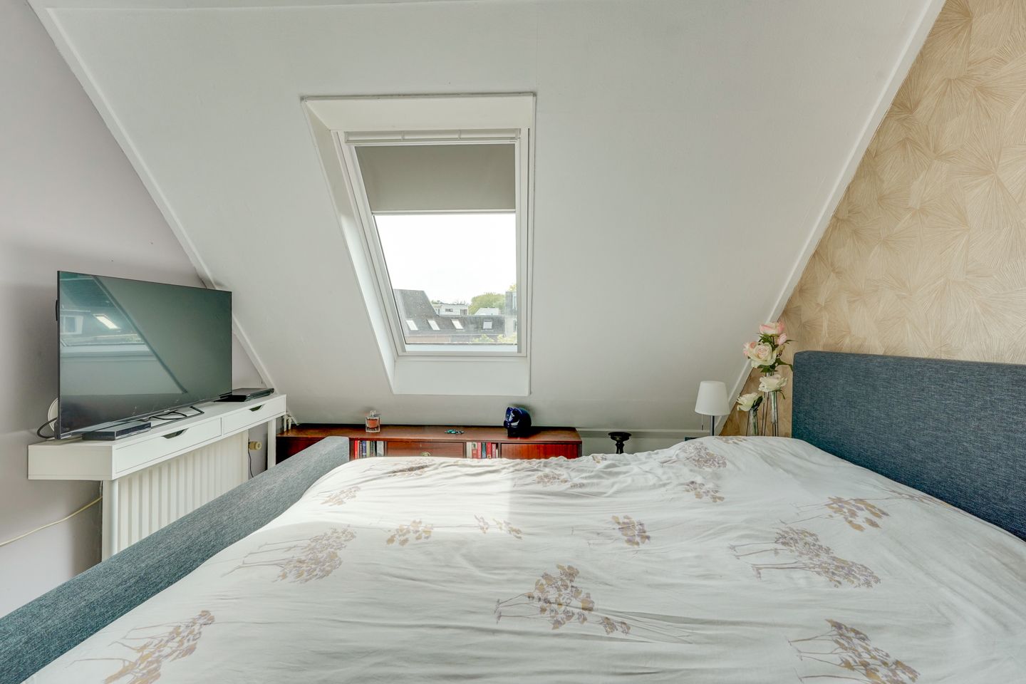 Spacious end house with practice room near Merwedekanaal — 29