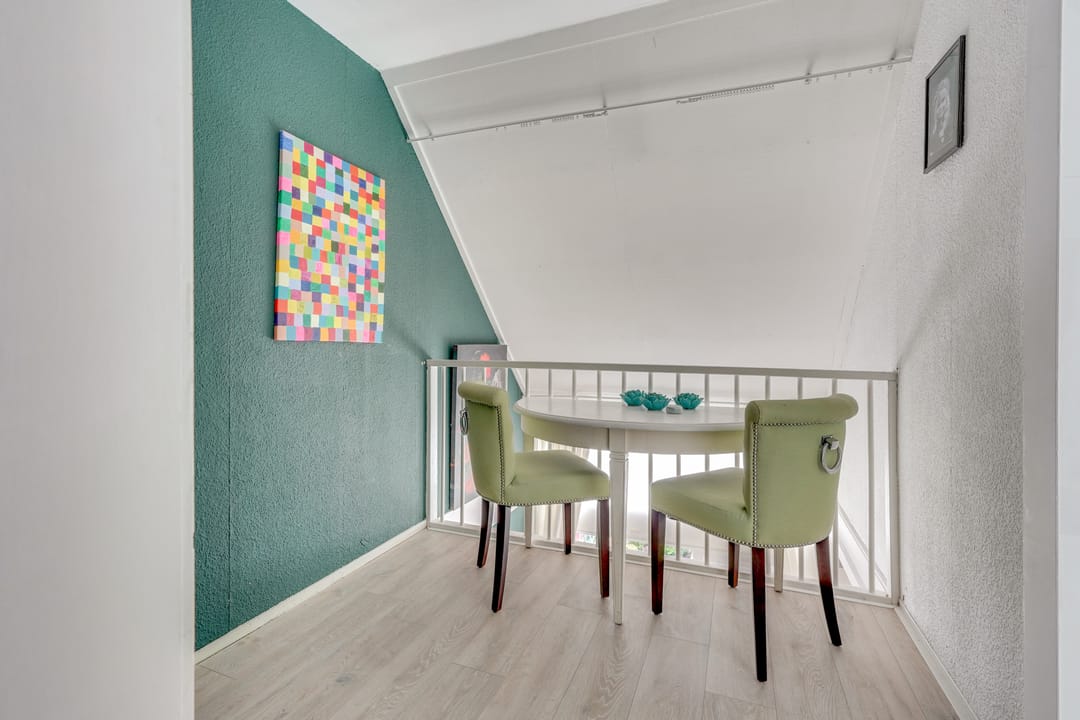 Spacious end house with practice room near Merwedekanaal — 26