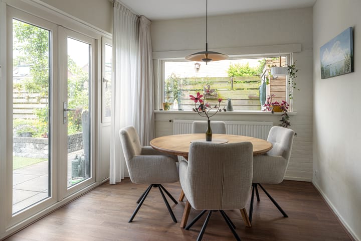Twee-onder-één-kap te koop: Lepelaarstraat 90, Heerenveen