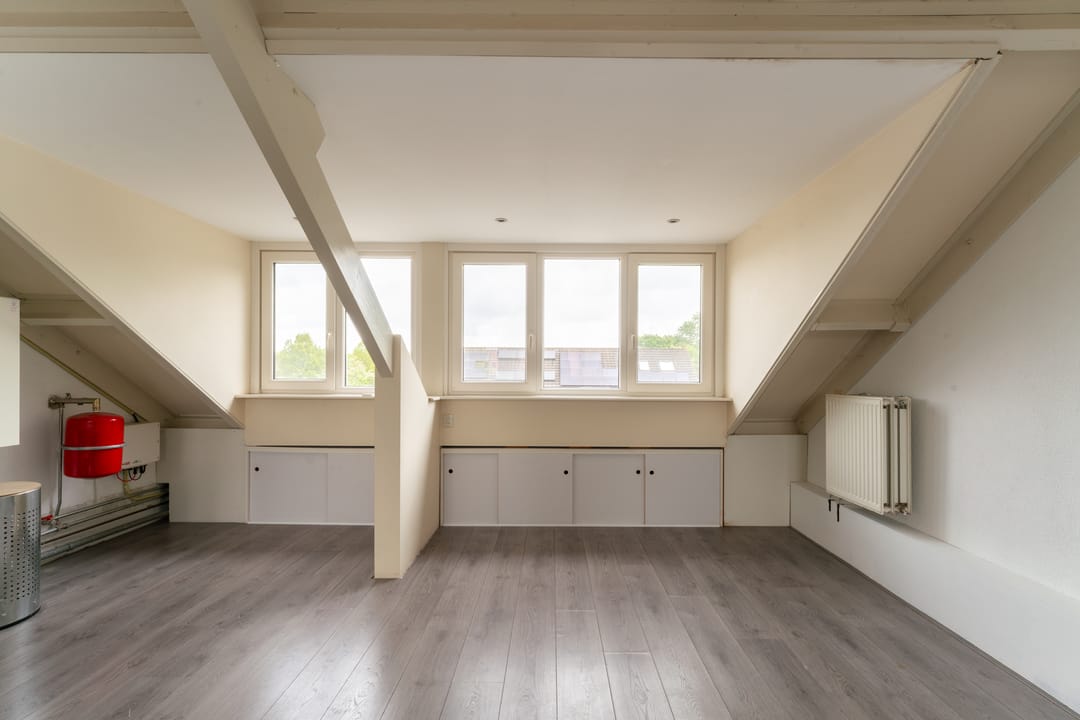 Well-Maintained Extended Terraced Home in Quiet Family-Friendly Wijchen Neighborhood — 28