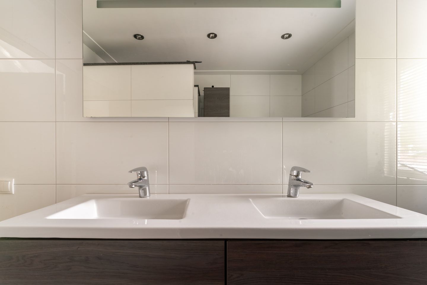 Well-Maintained Extended Terraced Home in Quiet Family-Friendly Wijchen Neighborhood — 25
